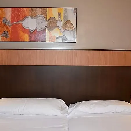 Hotel Snoe Edelweiss 3*